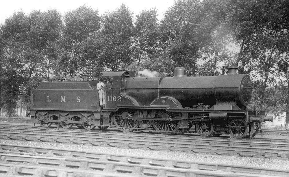 LMS 4P Compound 4-4-0 No 1162 stands light engine on one of the two up refuge sidings at Castle Bromwich