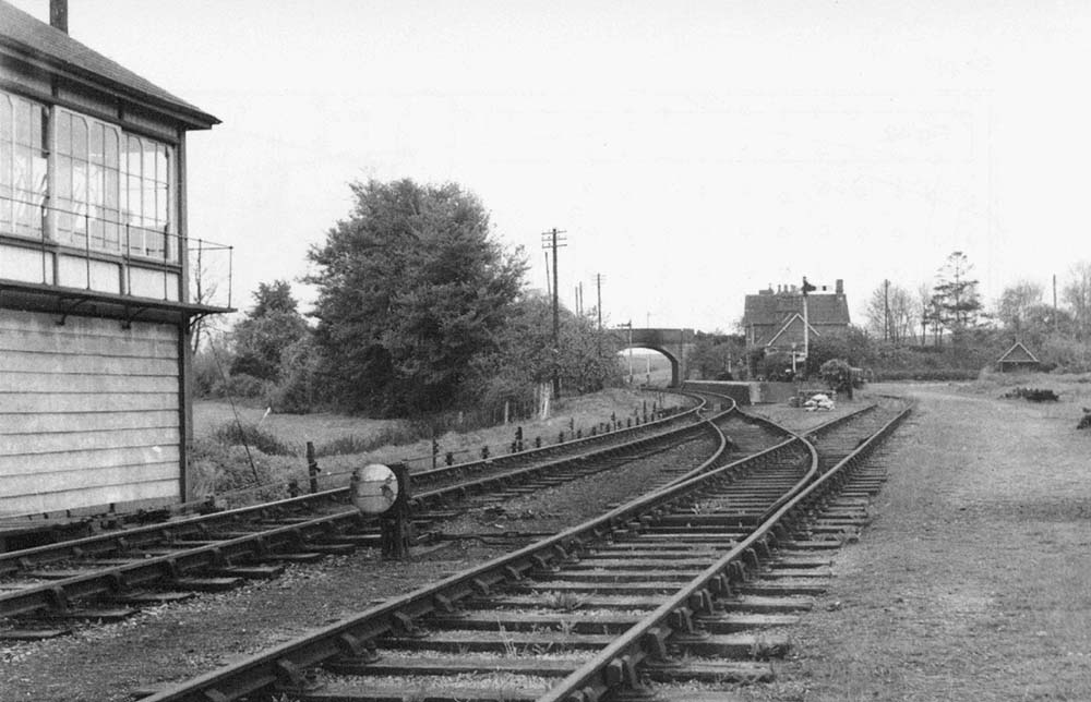 Looking  southwards to Evesham and Harvington station from along side the passing loop