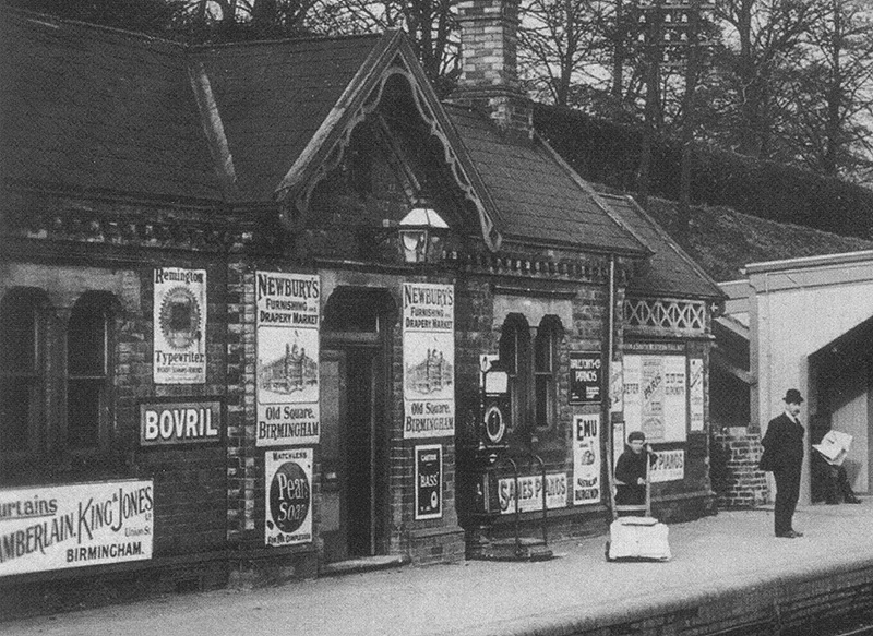 Close up showing the up platform building containing both the ladies and general waiting room plus toilets
