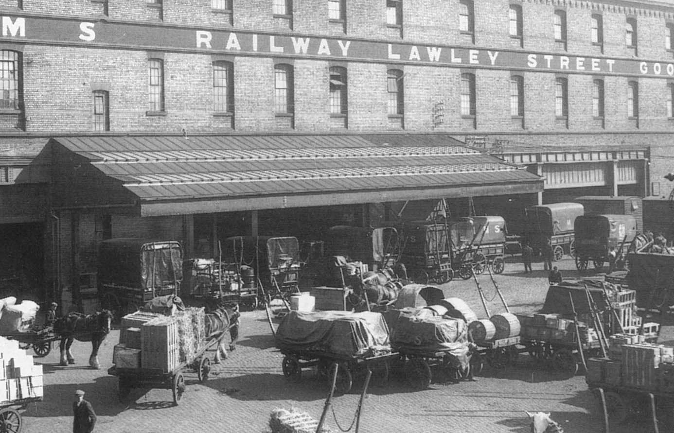 Close up of the new awning provided by the LMS to facilitate the unloading and loading of goods during inclement weather