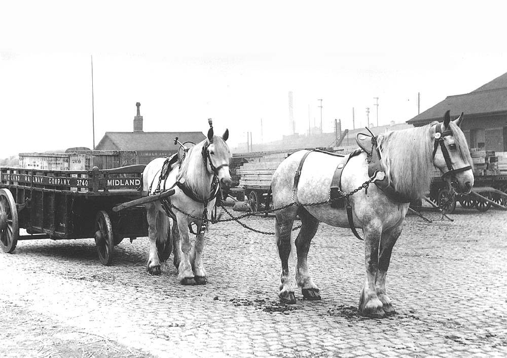 View of a Midland Railway's horse drawn heavy goods delivery vehicle at Lawley Street Goods Depot on 30 June 1909