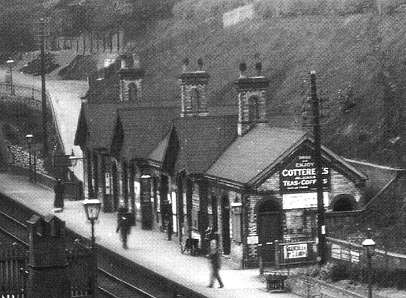 Moseley Station Close up showing the foot and vehicle access to