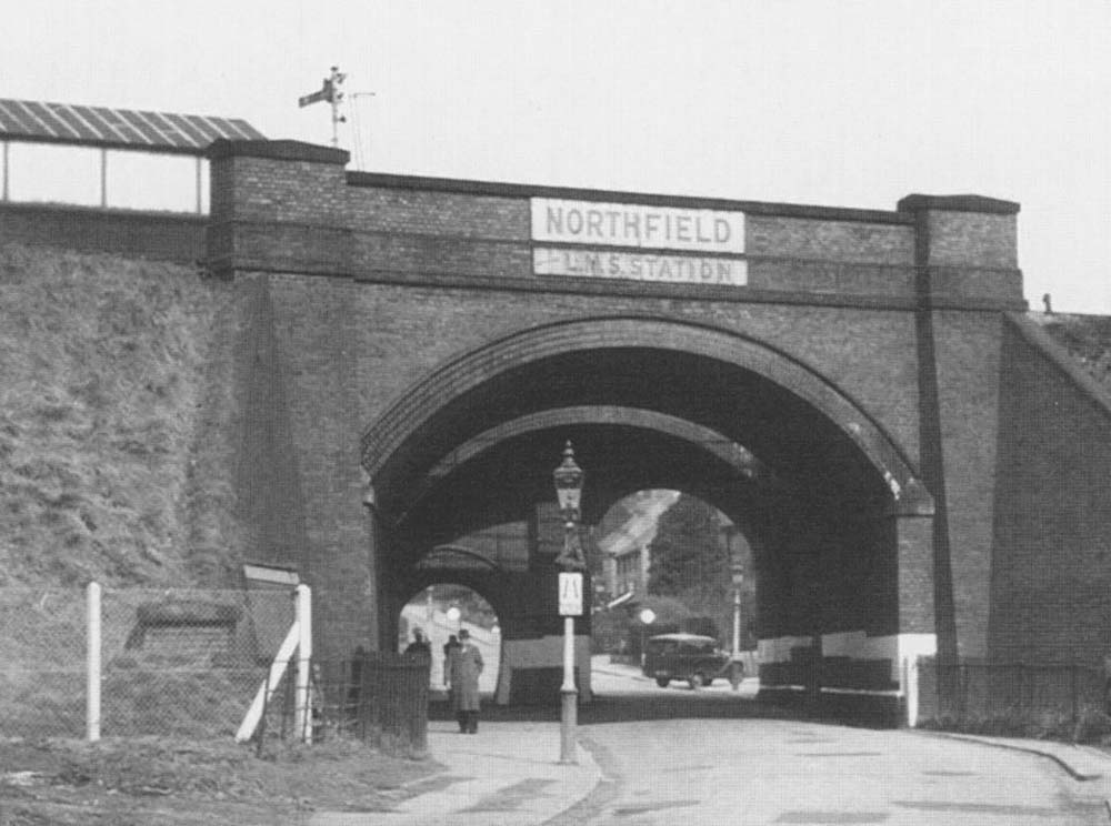 Close up of the three railway bridges showing more clearly the third bridge carrying the sidings over Church Hill