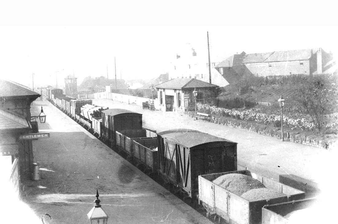 Abbey Street station looking towards Birmingham along the down platform in the 1920s