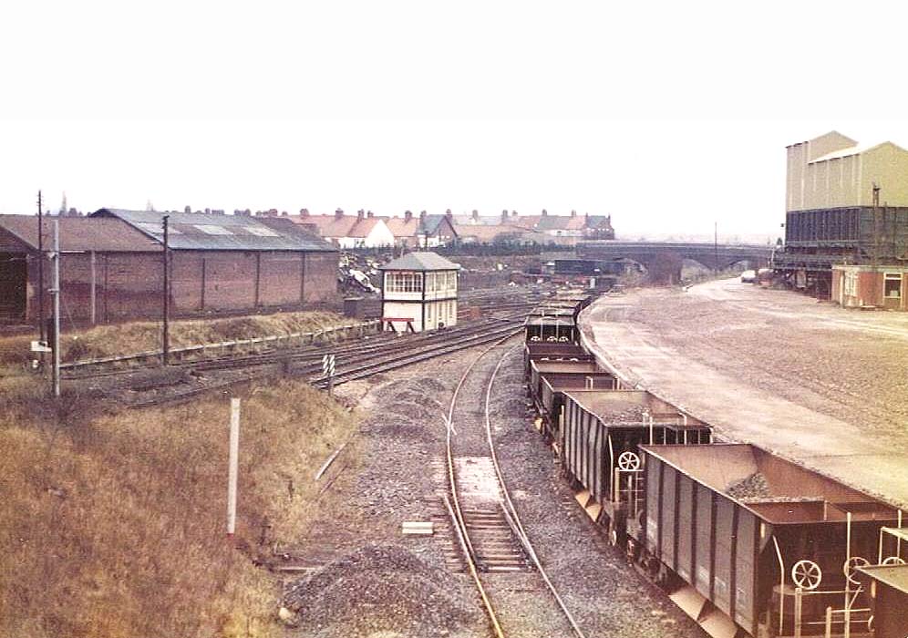 Looking along the former Ashby line to Abbey Junction and Abbey Street station in the 1980s