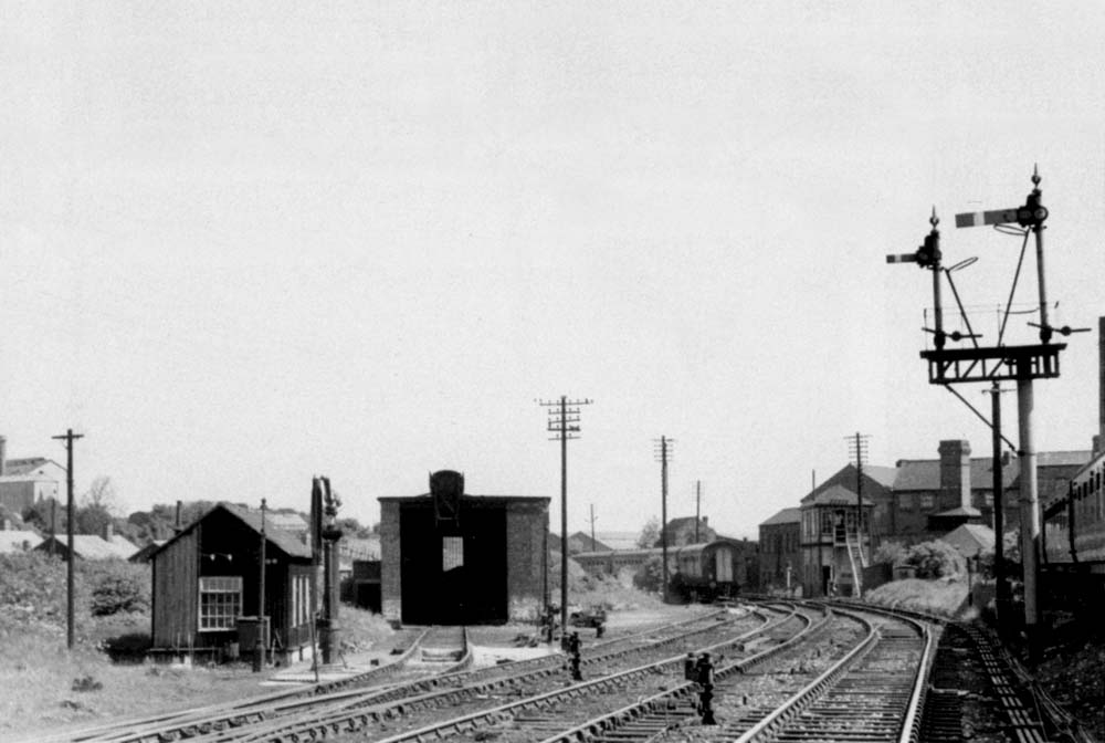 Looking north towards Barnt Green with the shed on the left and Redditch North Signal Box on the right