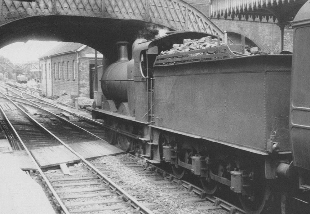 Ex-MR 3F 0-6-0 No 43714 displaying a head and tail lamp which suggests it is the Redditch pilot