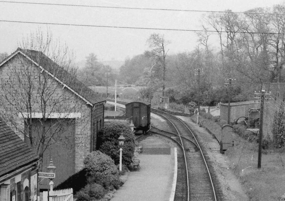 Close up showing what appears to be the remnants of the Stage adjacent to Bomford and Evershed's siding