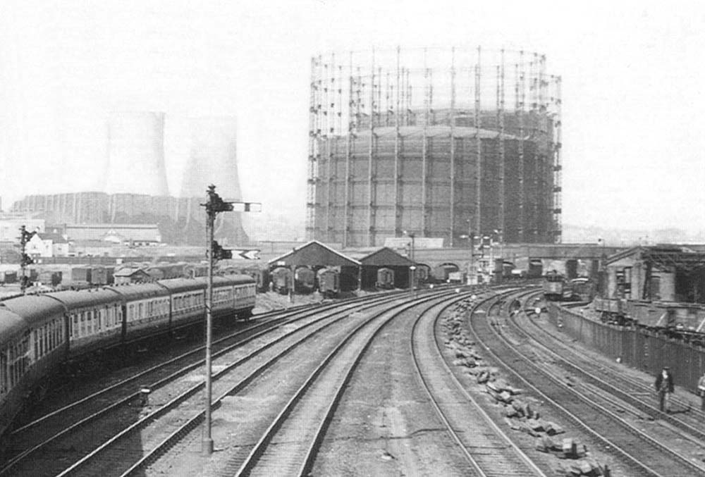 Close up showing the carriage shed and sidings together with the layout of the lines running through Saltley station