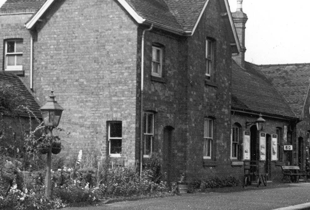 Close up showing the station masters house, the booking office 
