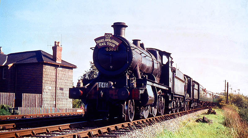 Another view of ex-GWR 2-6-0 No 6368 and ex-GWR 0-6-0 No 2246 on the LCGB Rail Tour at Fenny Compton