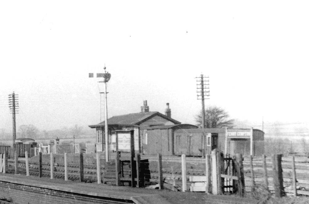 Close up showing the Eastern end of the SMJ station's up platform and the GWR station's up platform
