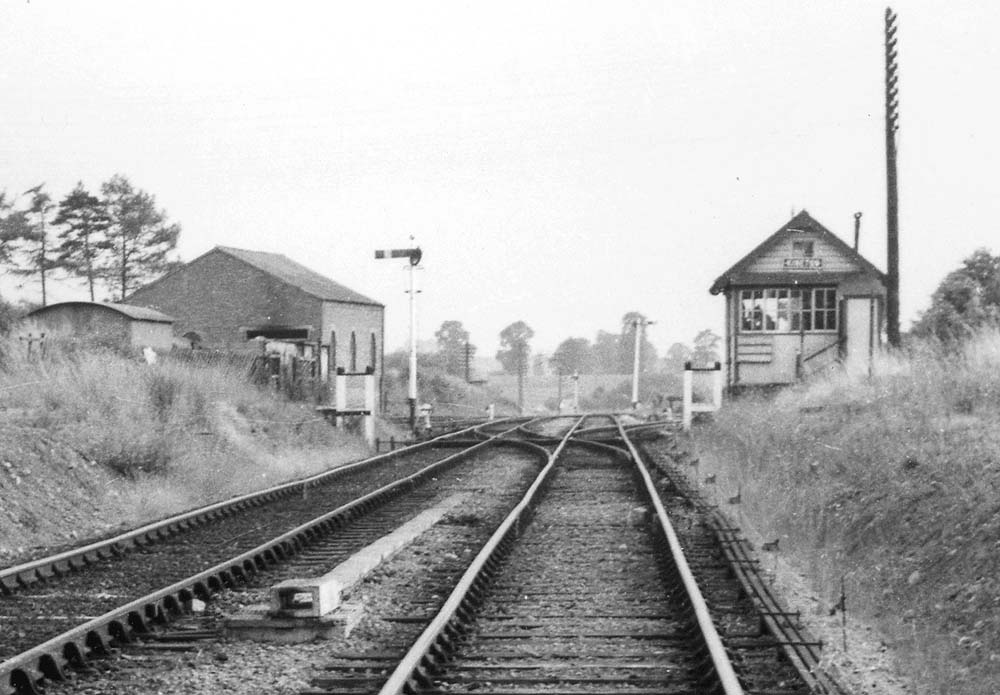 Close up showing the layout of the trackwork adjacent to Kineton station's goods yard and signal box
