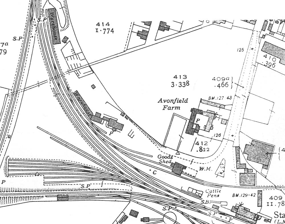 Close up of the 1938 Ordnance Survey map showing the station, the carriage sidings and the goods shed and yard
