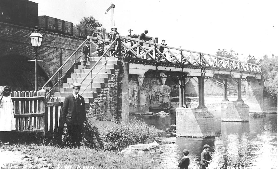 View of the foot bridge which ran alongside the SMJ rail bridge down stream of Lucy's Mill