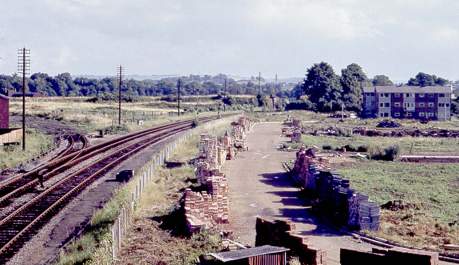 Looking south towards Stratford Race Course Platform with the now lifted connection to the SMJ line seen the left on 17th July 1966