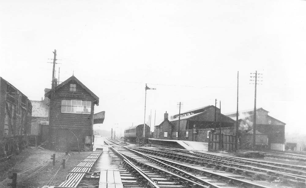Looking towards Fenny Compton with the SMJ signal box erected in 1910 standing at the west end of the up platform