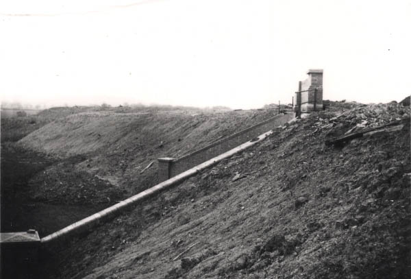 Looking south to Barby along the nearly finished embankment with an underbridge in the foreground