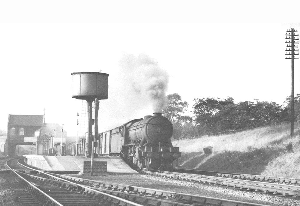 An unidentified ex-GNR Class H4 2-6-0 locomotive passes through Rugby on an up fish train from Grimsby to Banbury in early 1950s