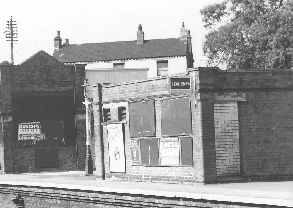 Close up showing the Gentlemen's urinals located at the London end of Rugby's Great Central station
