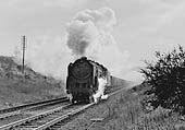 British Railways Standard Class 9F 2-10-0 No 92096 approaches Rugby Central with a northbound freight