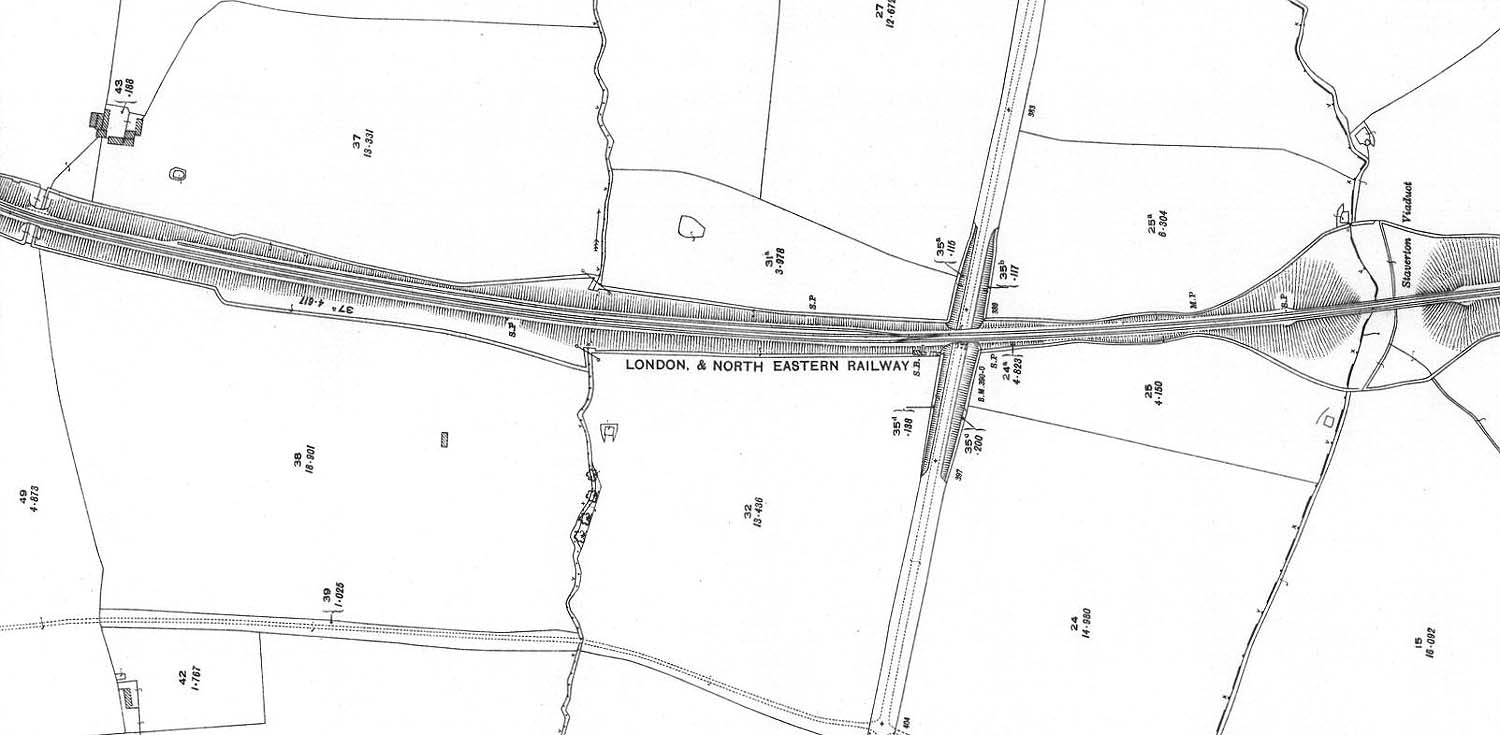 A 1923 Ordnance Survey Map of Staverton Road Signal Cabin showing the creation of an up refuge siding