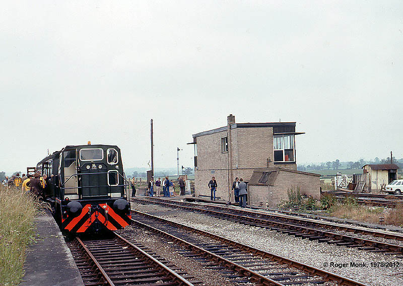 Army 254 stands at the former SMJ Fenny Compton station's down platform with the returning enthusiasts special